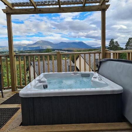 Nadurra But And Ben - Where The Ordinary Becomes Extraordinary Fort William Exterior photo